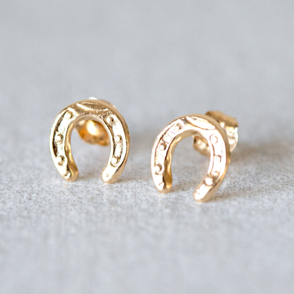 6.5mm 14K Lucky Horseshoe earrings